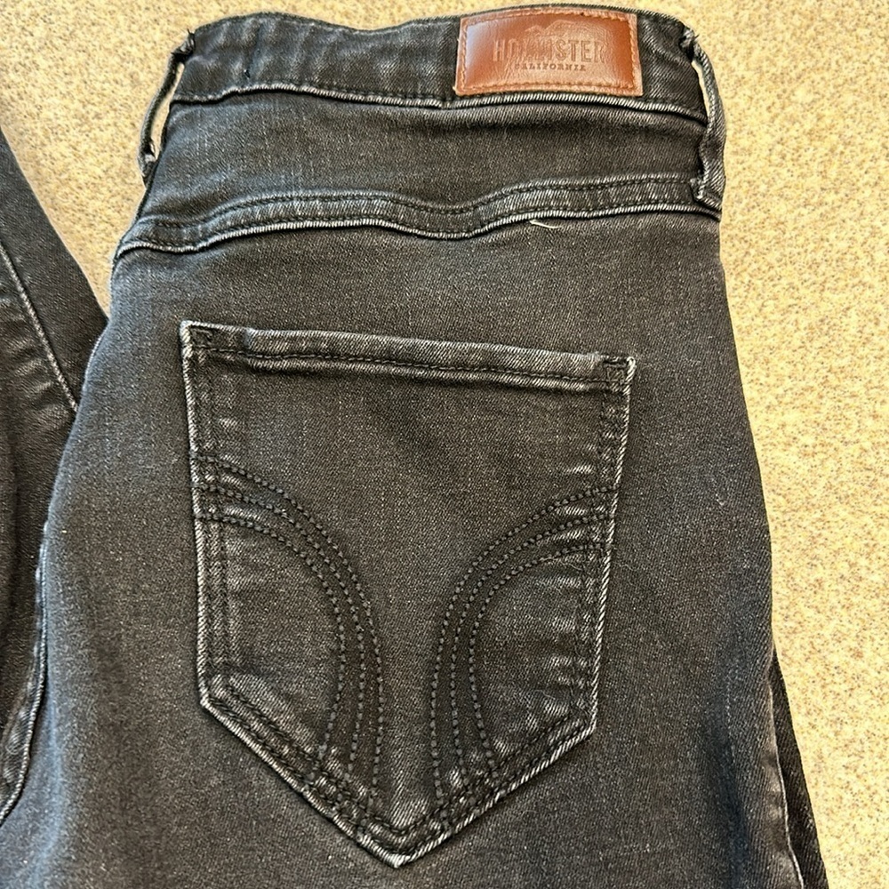 2 pc Hollister, blck ultra high-rise skinny Jessica Simpson super skiny28/28/7s - Picture 3 of 3
